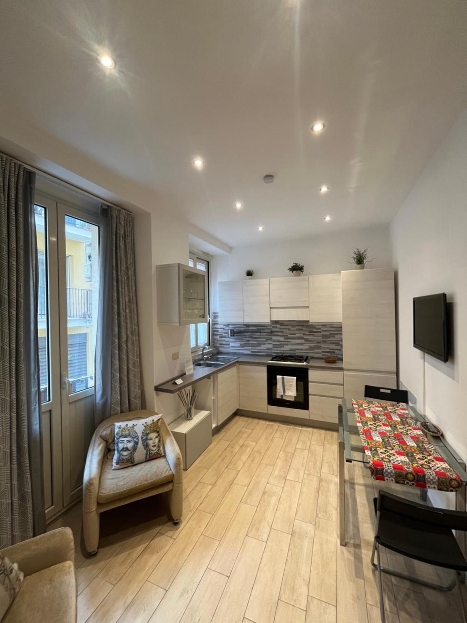 Avaja - Daria'S Apartment Ταορμίνα Εξωτερικό φωτογραφία